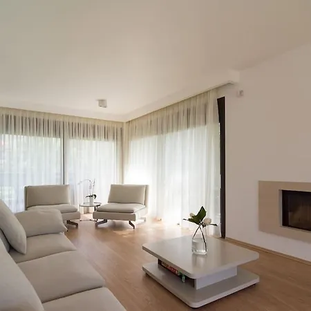 Samaya House Villa