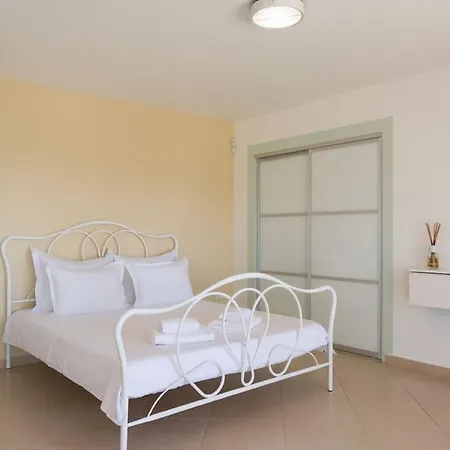 Samaya House