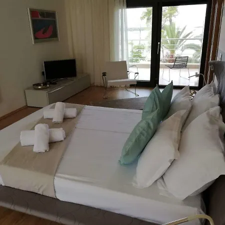 Samaya House